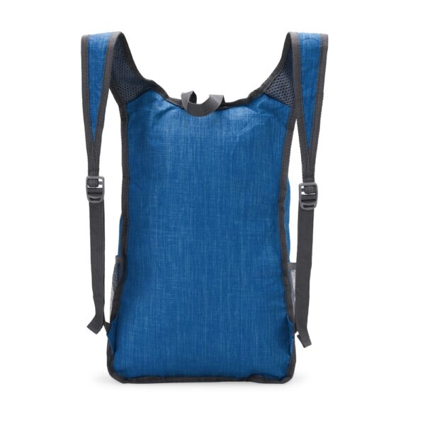 Mochila azul dobrável com logomarca para eventos B2B