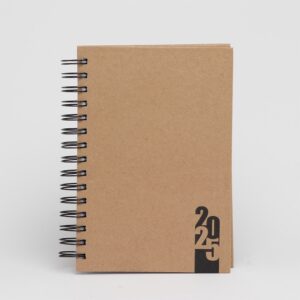 (20x15 cm) | Agenda Personalizada Diária Anual Kraft - HUBZB-15111