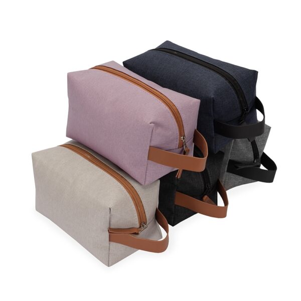Nécessaire personalizada nylon preta com logo corporativo