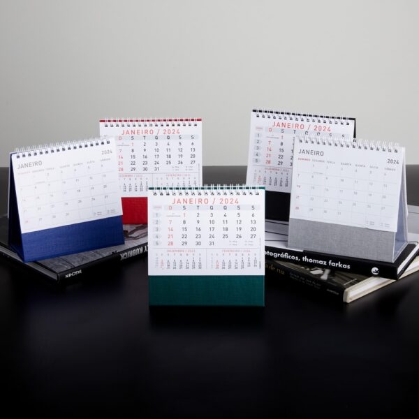 Calendário personalizado de mesa para brindes corporativos