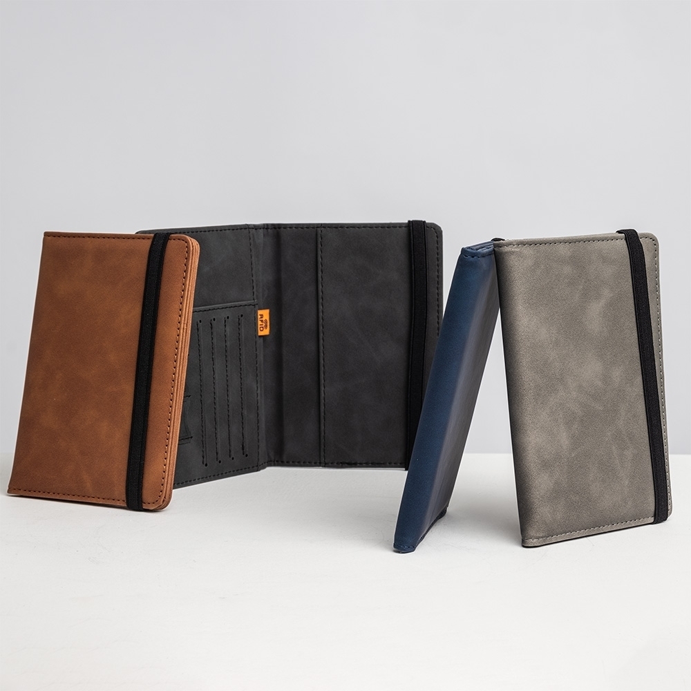 - Huble Brindes Corporativos Porta Passaporte Personalizado Couro Sintético - HUBZB-18880