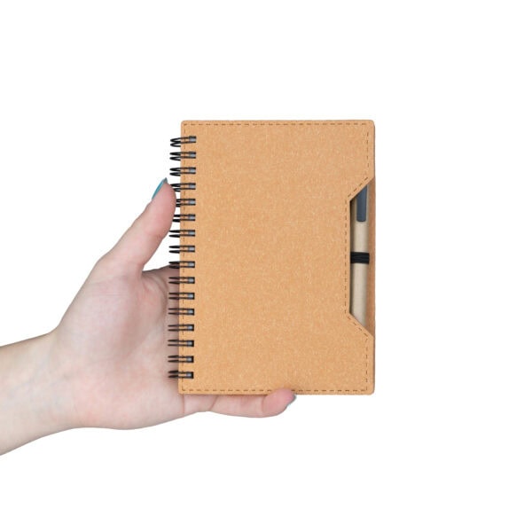 Caderno Ecológico Personalizado Papelão Reciclado com Caneta A6 14,5x11cm Foto