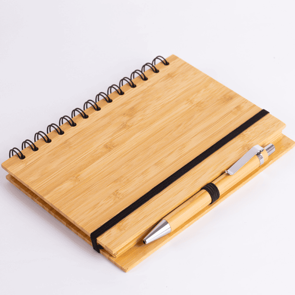 Caderno Ecológico Personalizado Bambu com Caneta B6 18x13,5cm Foto