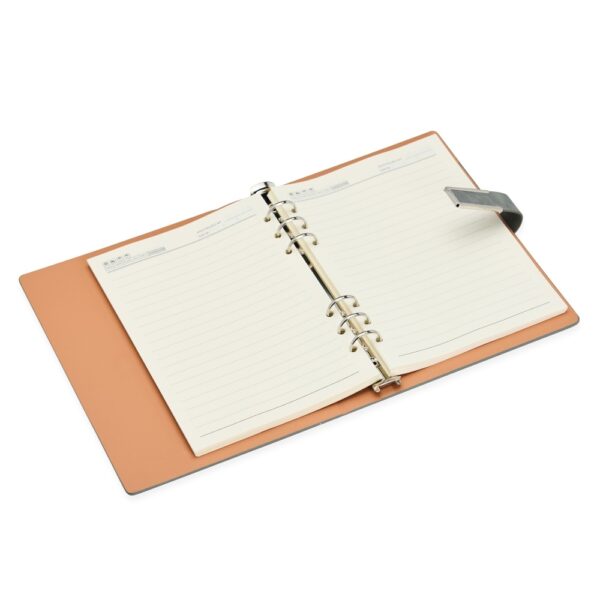 Caderno Personalizado Fichário Capa Dura 22,9x16,5cm Detalhe